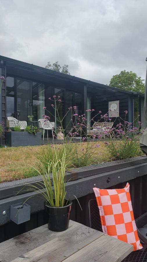 De Buorkerij Bed & Breakfast Tytsjerk ภายนอก รูปภาพ