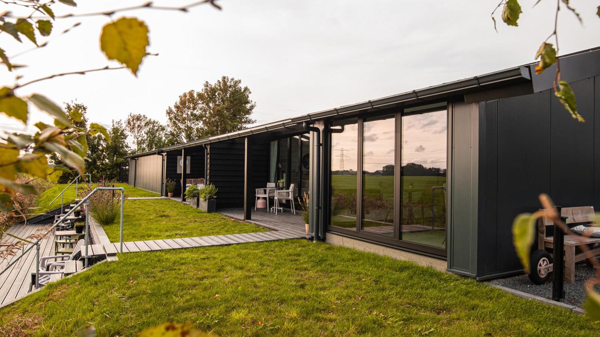 De Buorkerij Bed & Breakfast Tytsjerk ภายนอก รูปภาพ