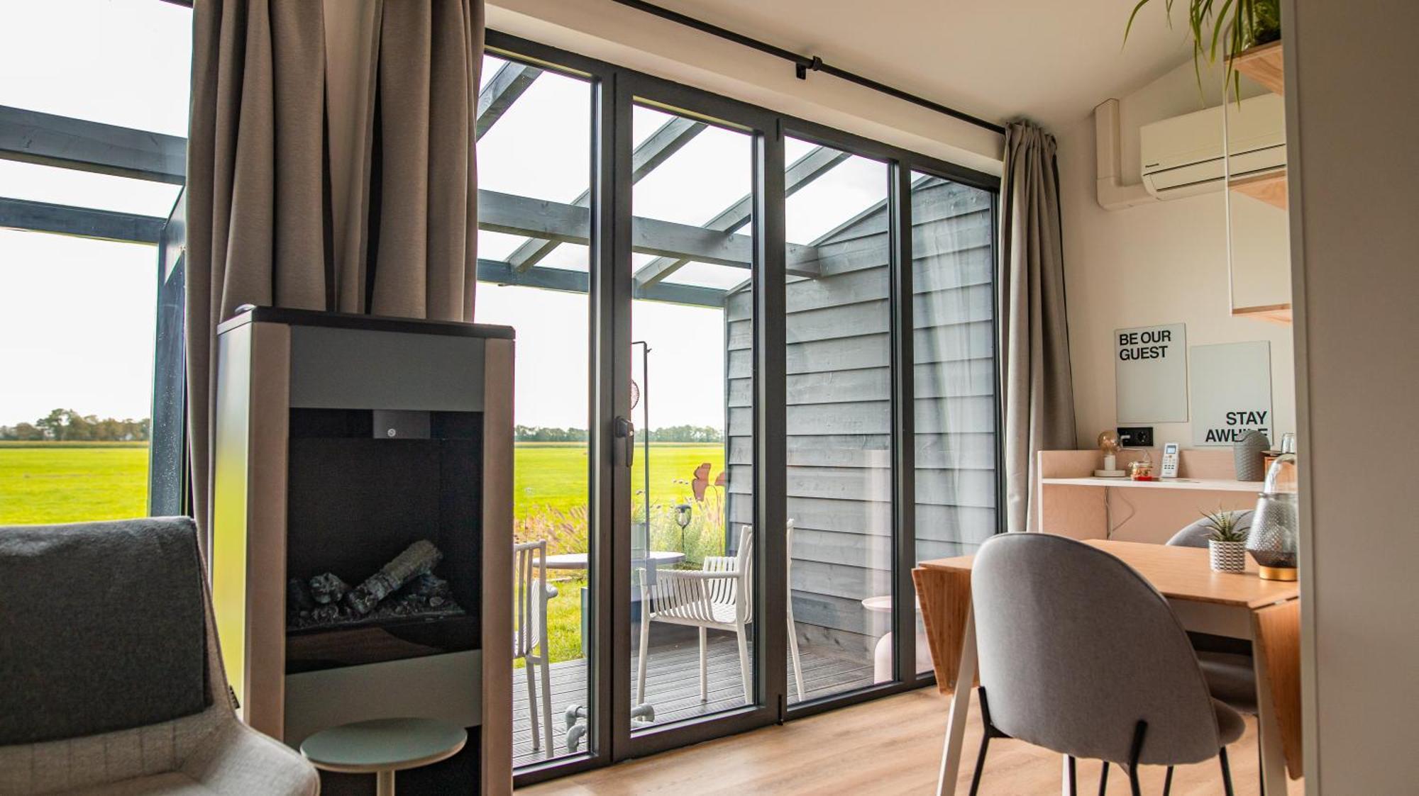 De Buorkerij Bed & Breakfast Tytsjerk ภายนอก รูปภาพ