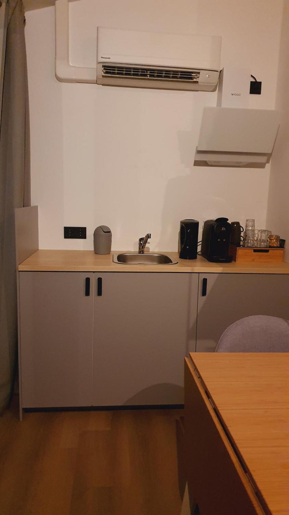 De Buorkerij Bed & Breakfast Tytsjerk ภายนอก รูปภาพ
